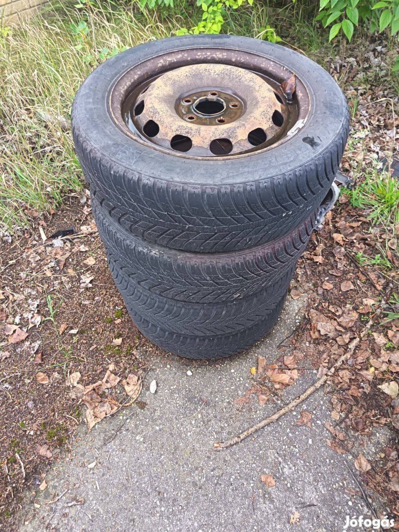 Ford Focus 2,5x108 15-s felnik