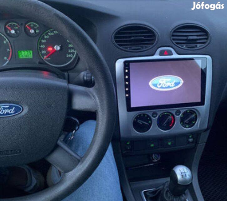 Ford Focus 2 Multimédia Carplay GPS Fejegység Rádió Toatókamerával