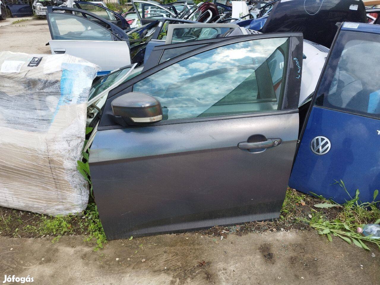 Ford Focus 3 2011-2018 bal első ajtó üresen