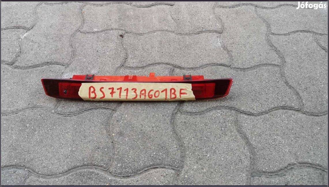 Ford Focus 3 bontott pótféklámpa eladó. Cikkszám:BS7113A601BF