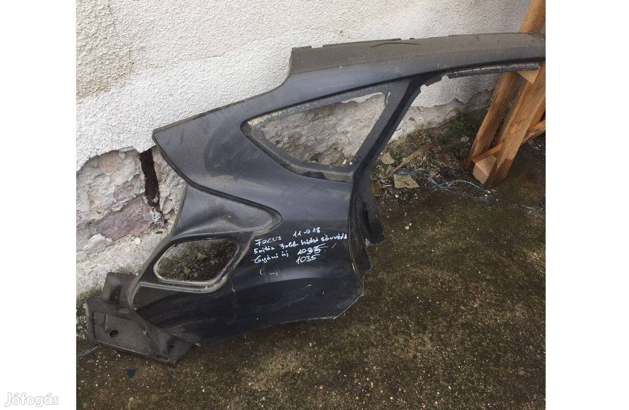 Ford Focus 5 ajtóshoz gyári, új jobb hátsó sárvédő (2011-2018)