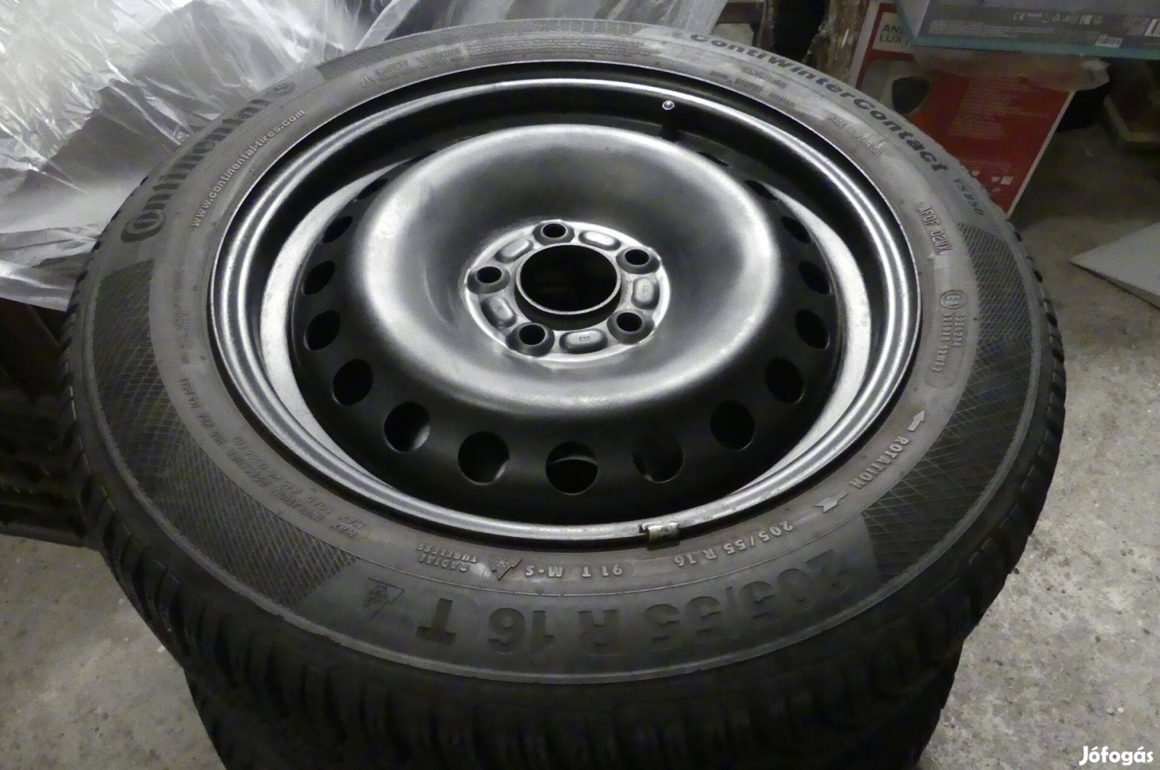 Ford Focus Byd felni 205/55 R16-os gumival