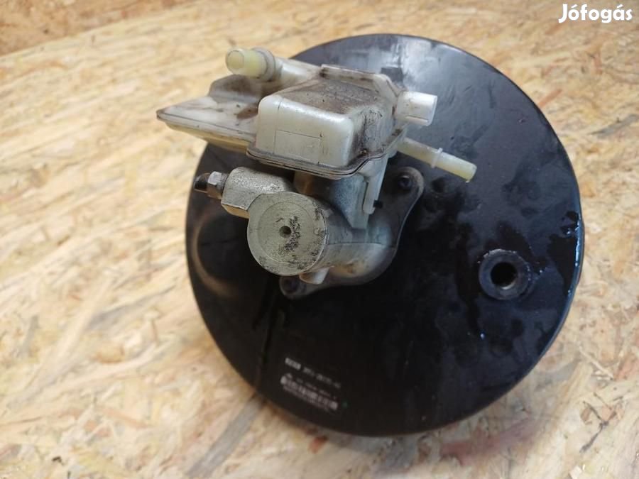 Ford Focus C Max (2003-2010) Fékrásegítő