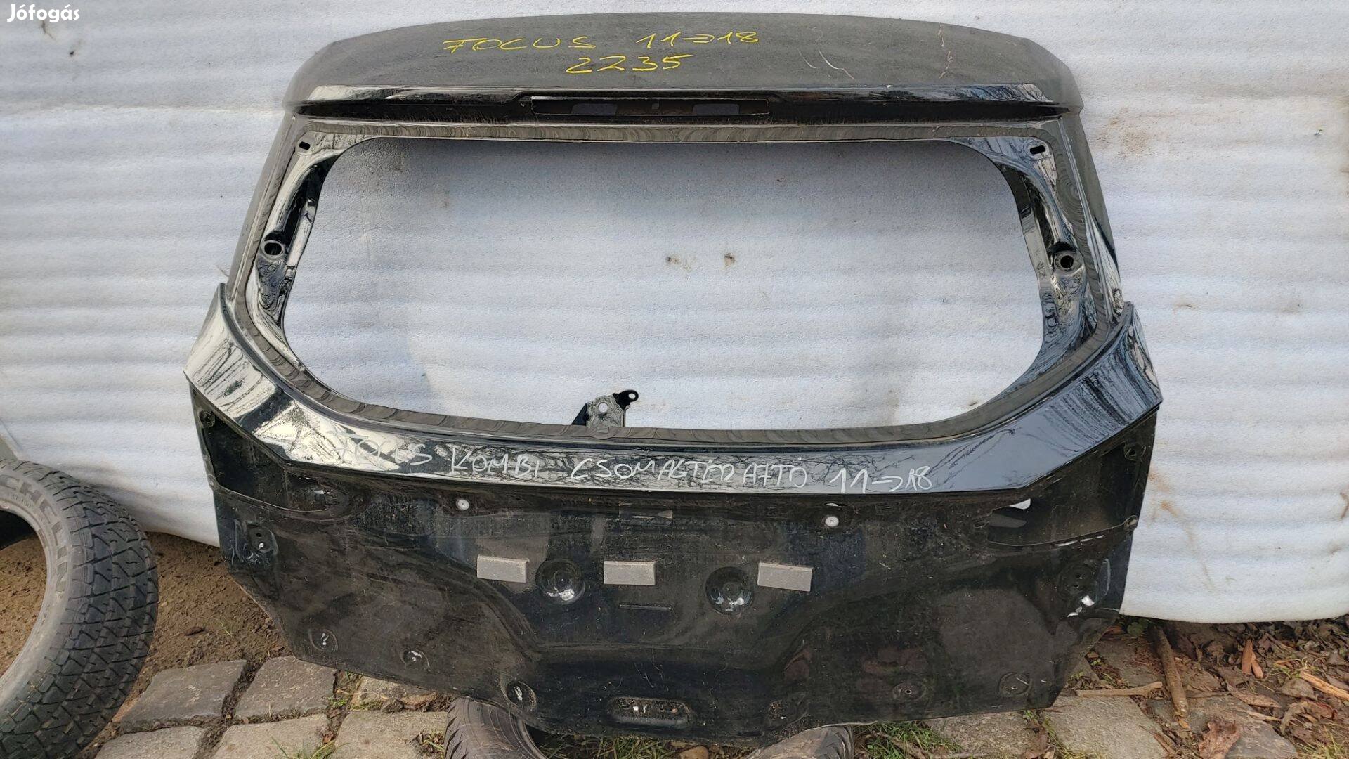 Ford Focus Csomagtér ajtó ( 2011-2018 )