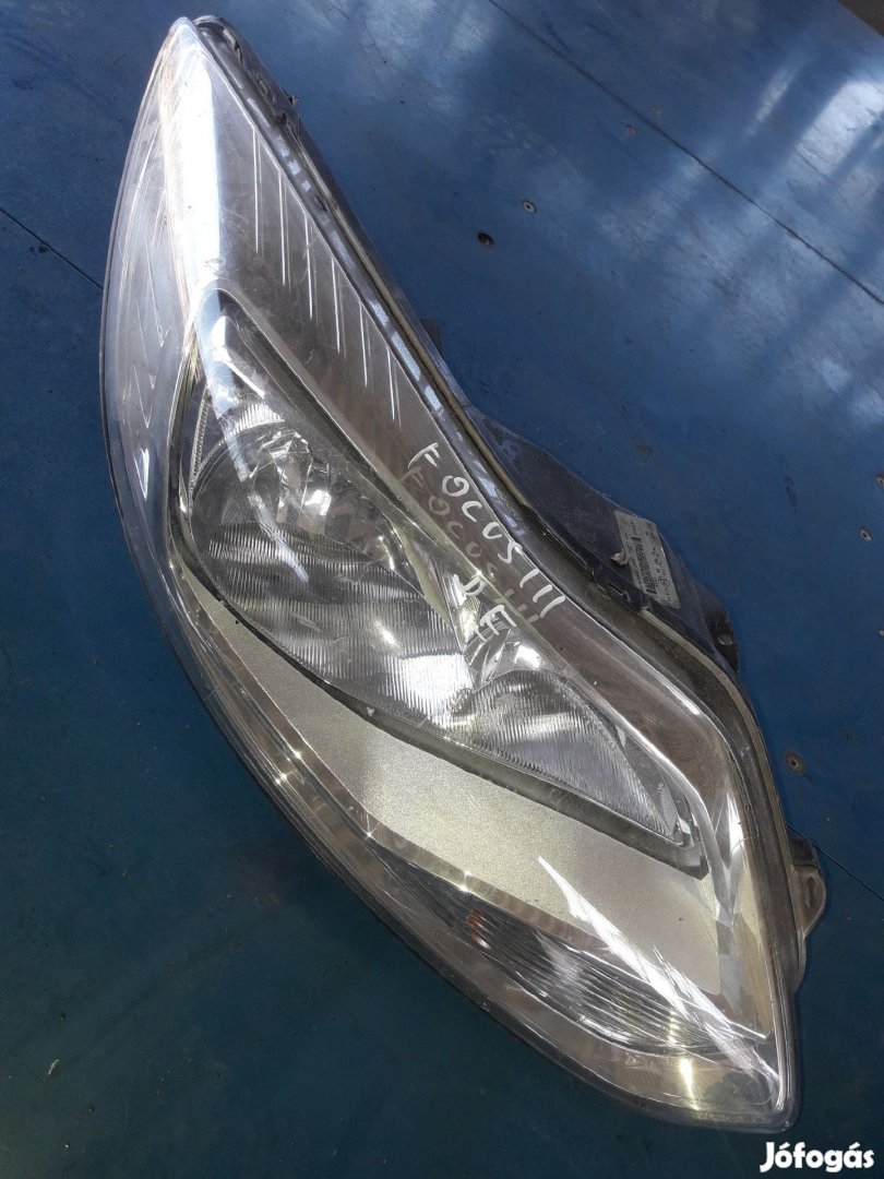 Ford Focus III Bal Első Lámpa Fényszóró