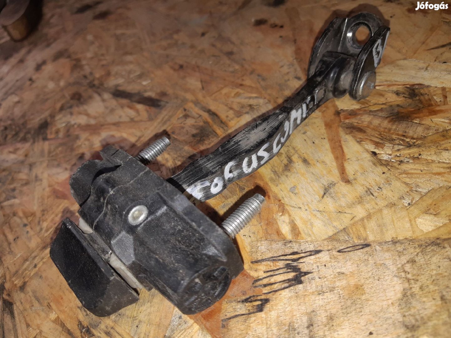 Ford Focus III Bal Hátsó Ajtó Nyitáshatároló