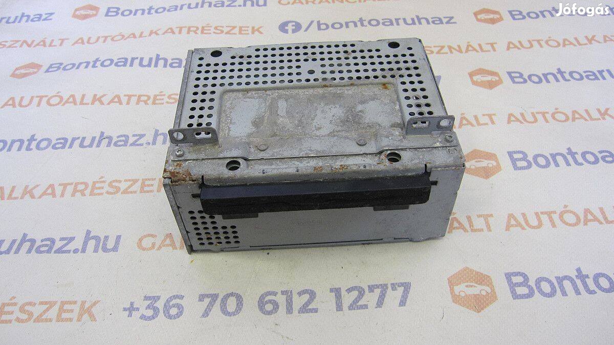 Ford Focus III MK3 Eladó gyári, bontott CD rádió fejegység