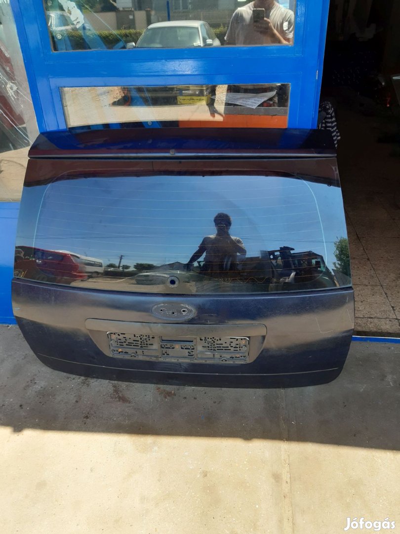 Ford Focus II Csomagtér Ajtó