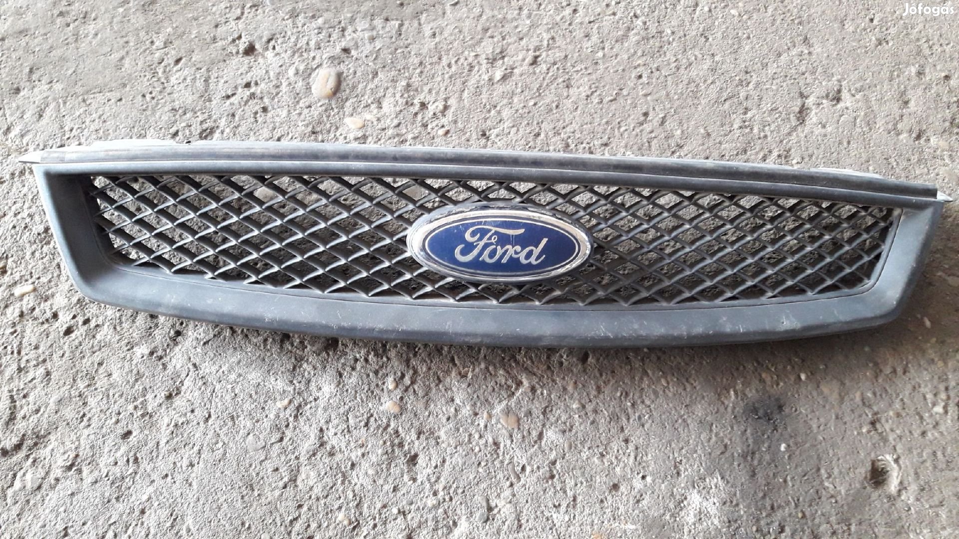 Ford Focus II Hűtőrács