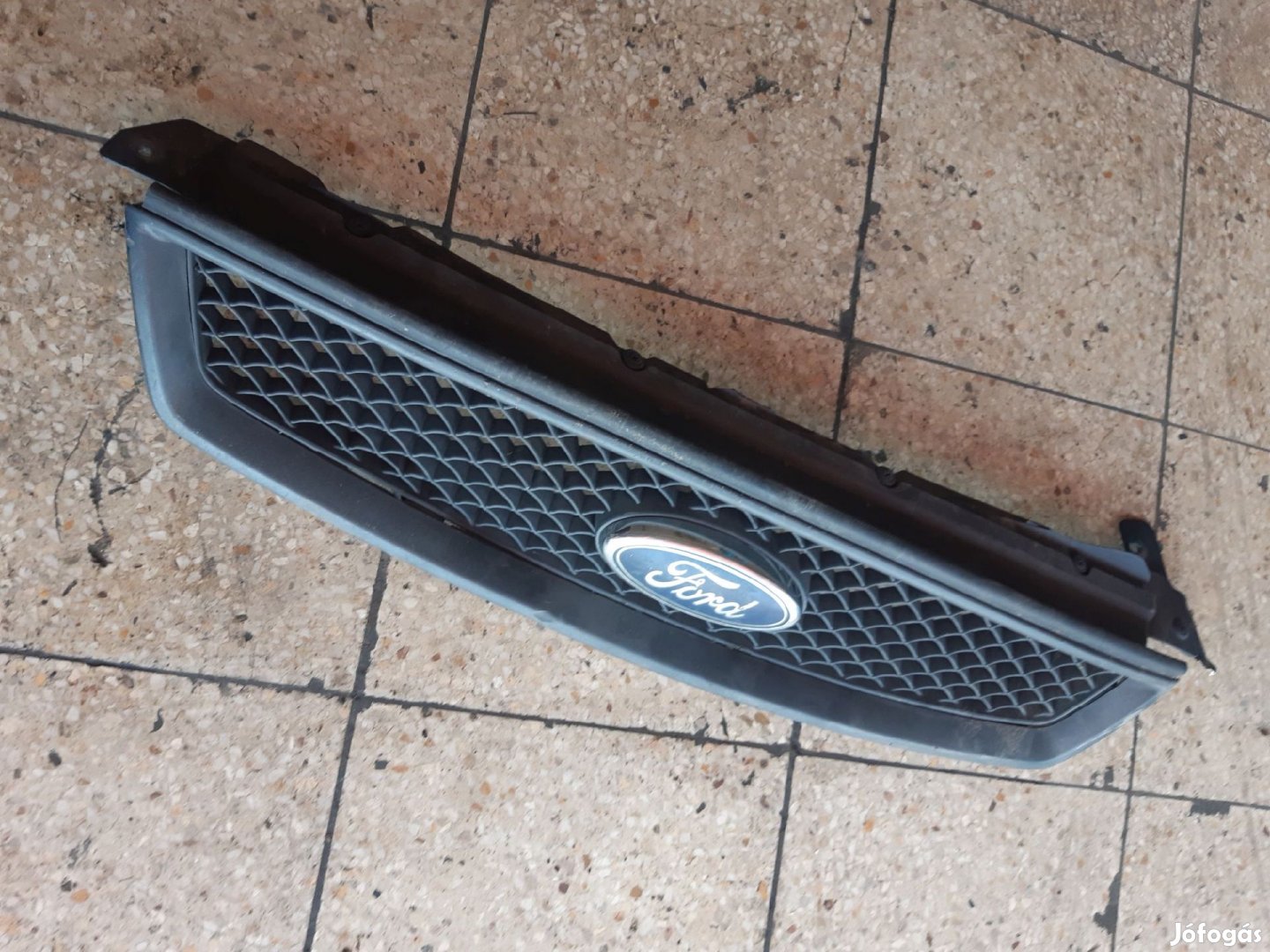 Ford Focus II Hűtőrács