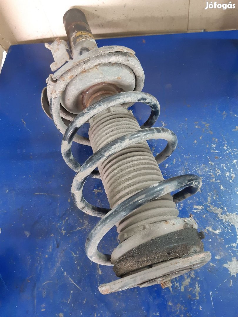 Ford Focus II Jobb Első Lengéscsillapító Rugó