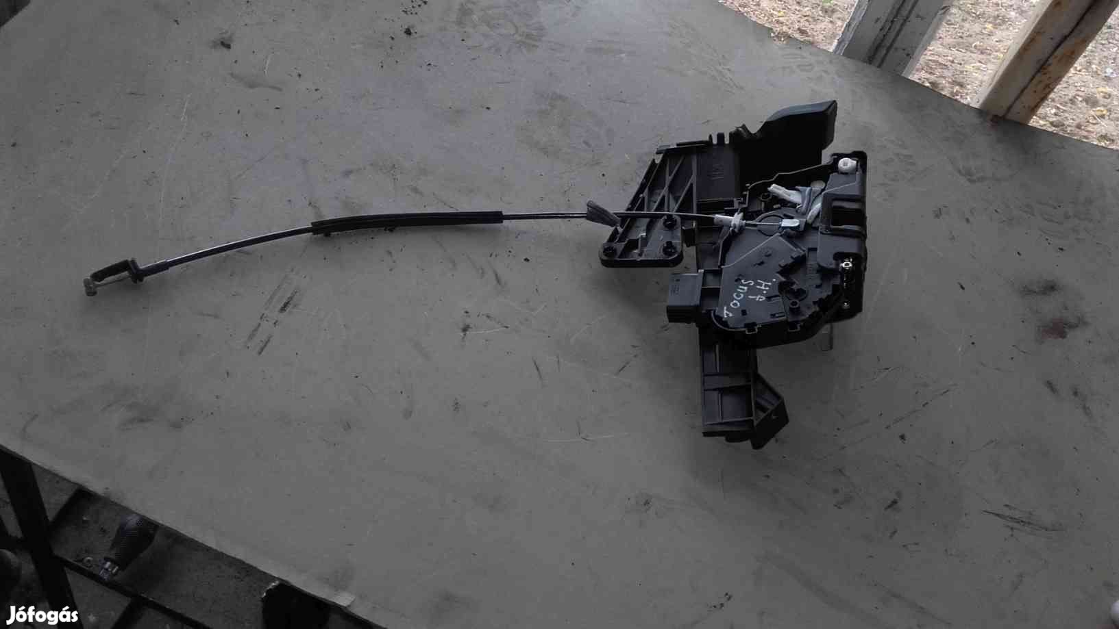 Ford Focus II Jobb Hátsó Ajtó Zárszerkezet Központizár Motor