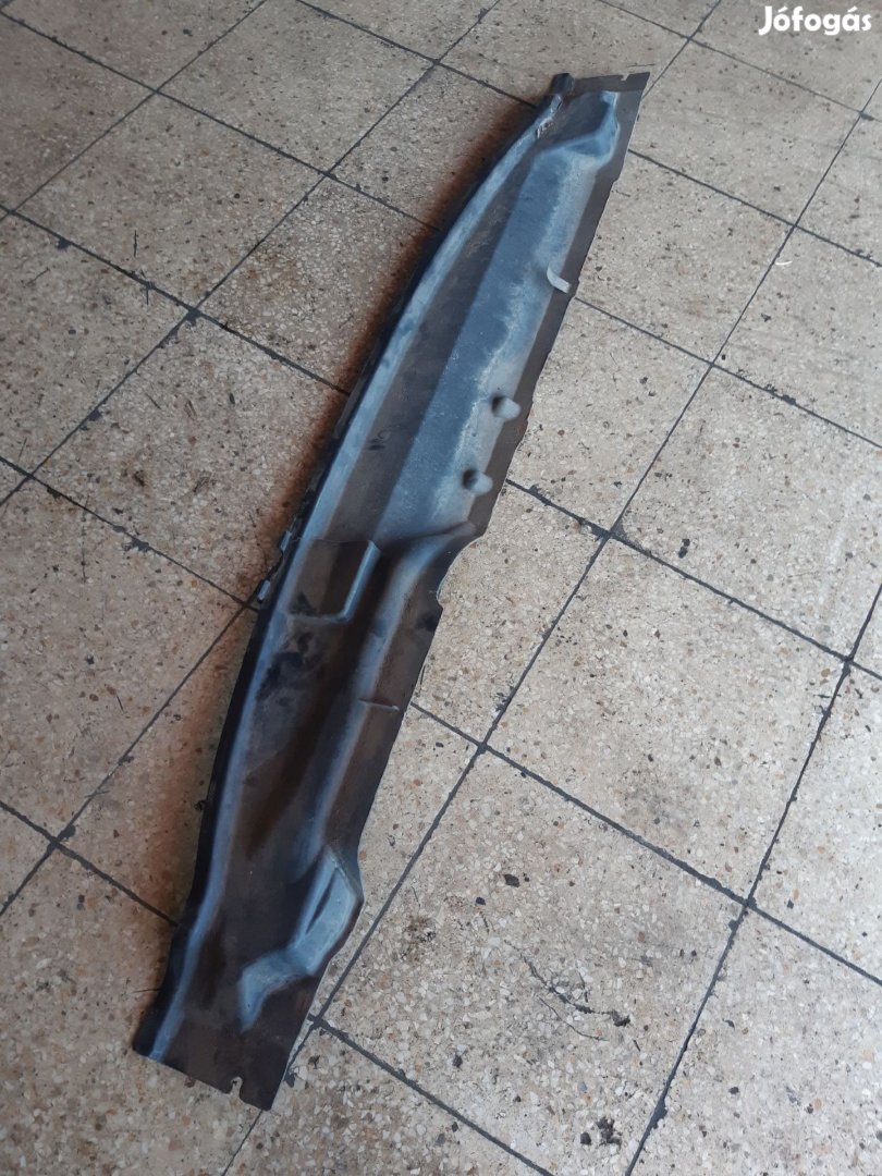 Ford Focus II Levélrács Alatti Takaró Burkolat