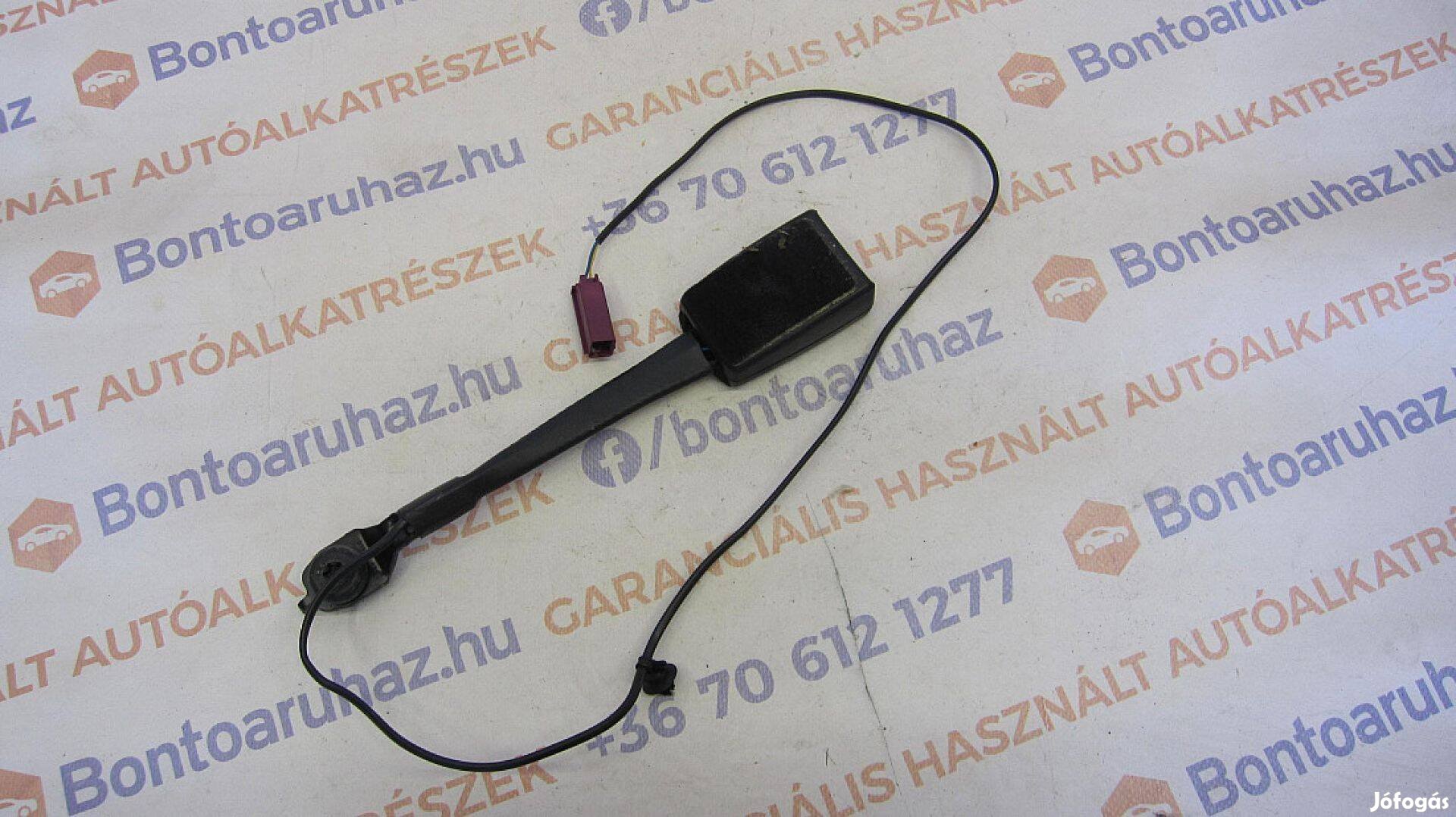Ford Focus II MK2 2 Eladó gyári, bontott jobb bal övcsat