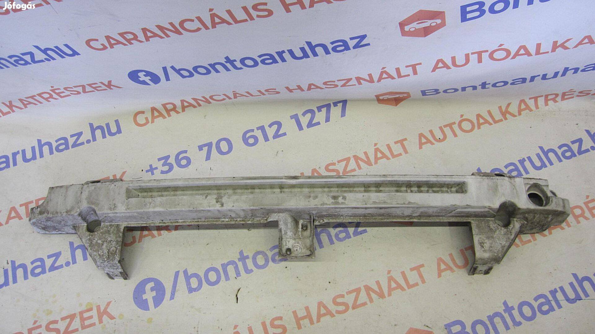 Ford Focus II MK2 2 Eladó gyári, kombi hátsó lökhárító merevítő