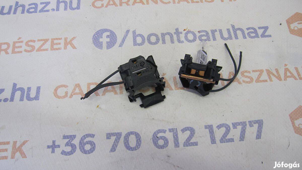 Ford Focus II MK2 2 Facelift Eladó gyári, első lámpa izzó foglalat csa