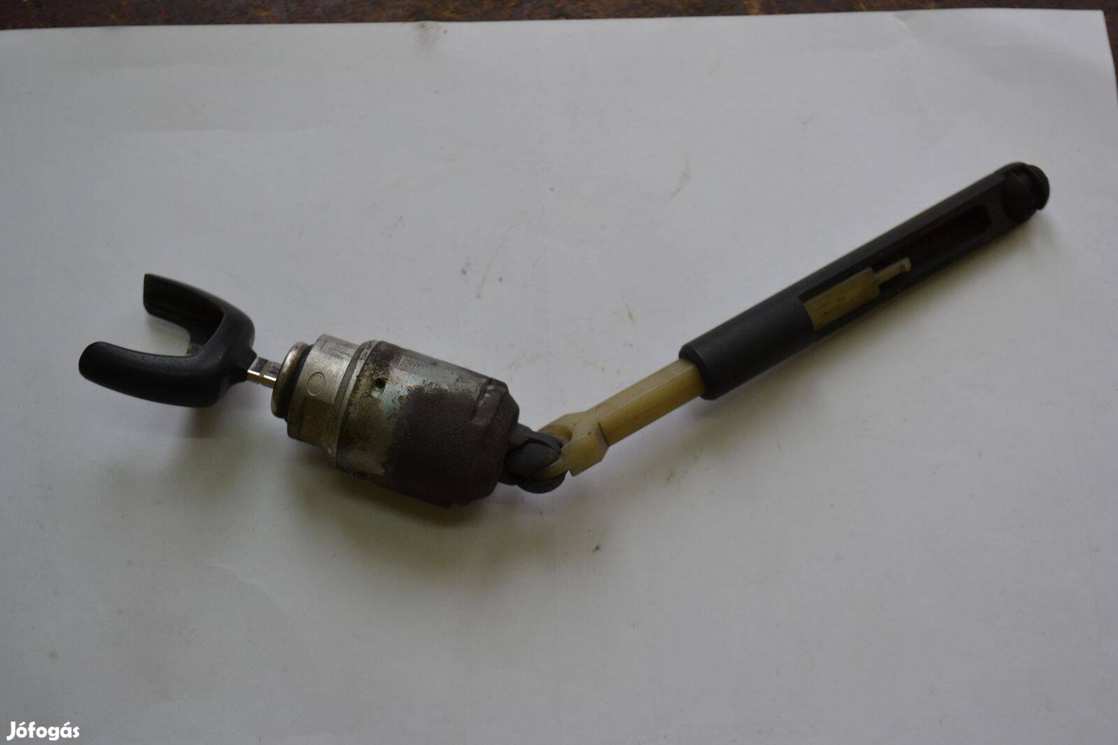 Ford Focus II MK2, C-Max motorháztető nyitó, zár!