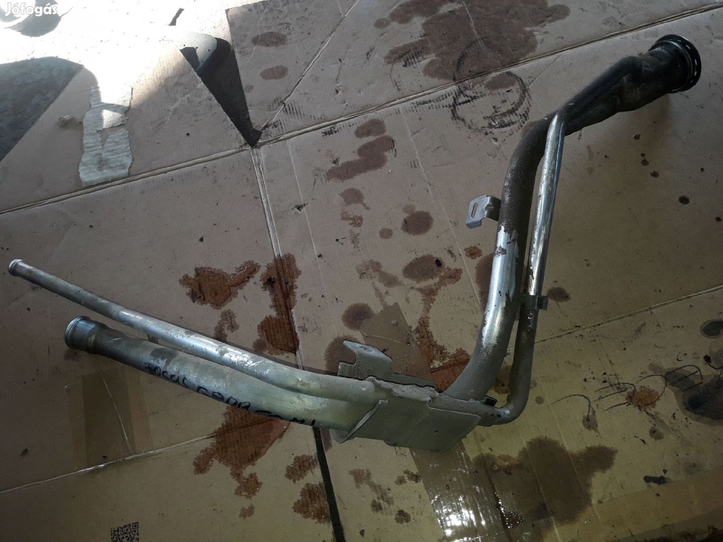 Ford Focus II Üzemanyag Betöltő Cső