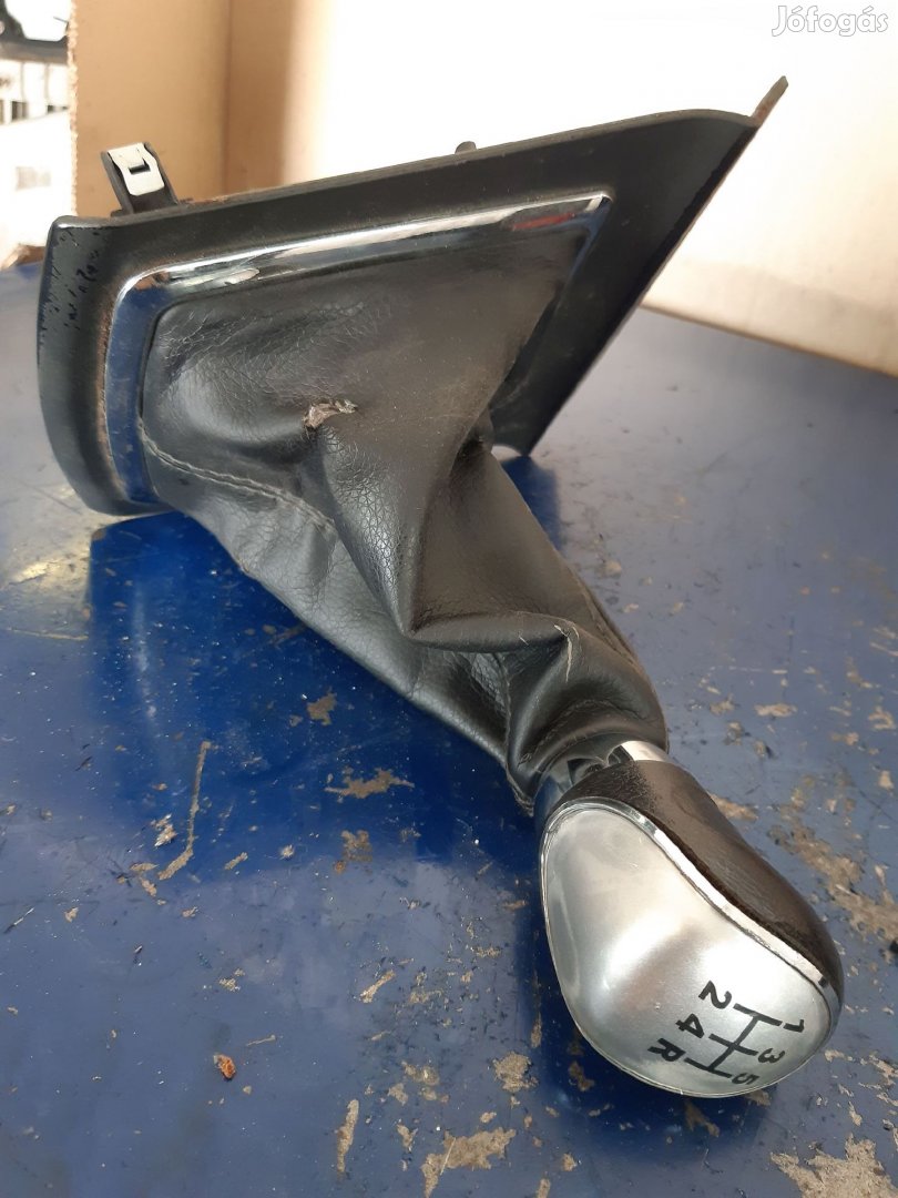 Ford Focus II Váltó Gomb Váltó Szoknya