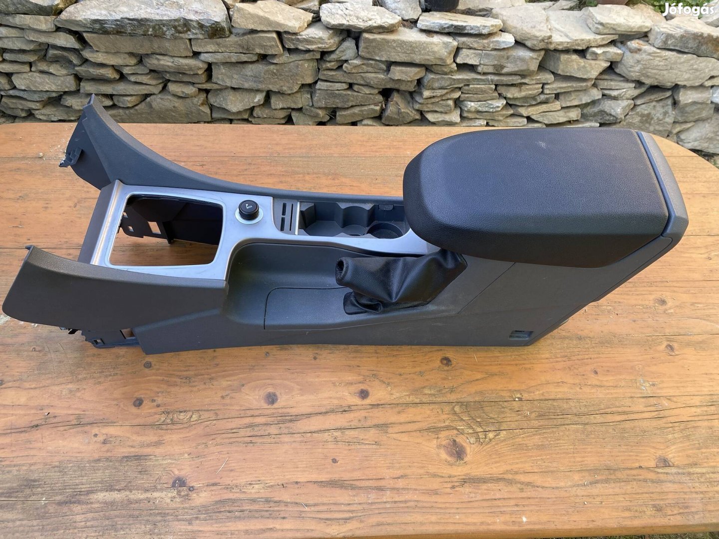 Ford Focus II mk2 2.5 könyöklő, kartámasz