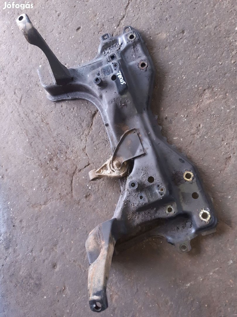 Ford Focus I Első Bölcső