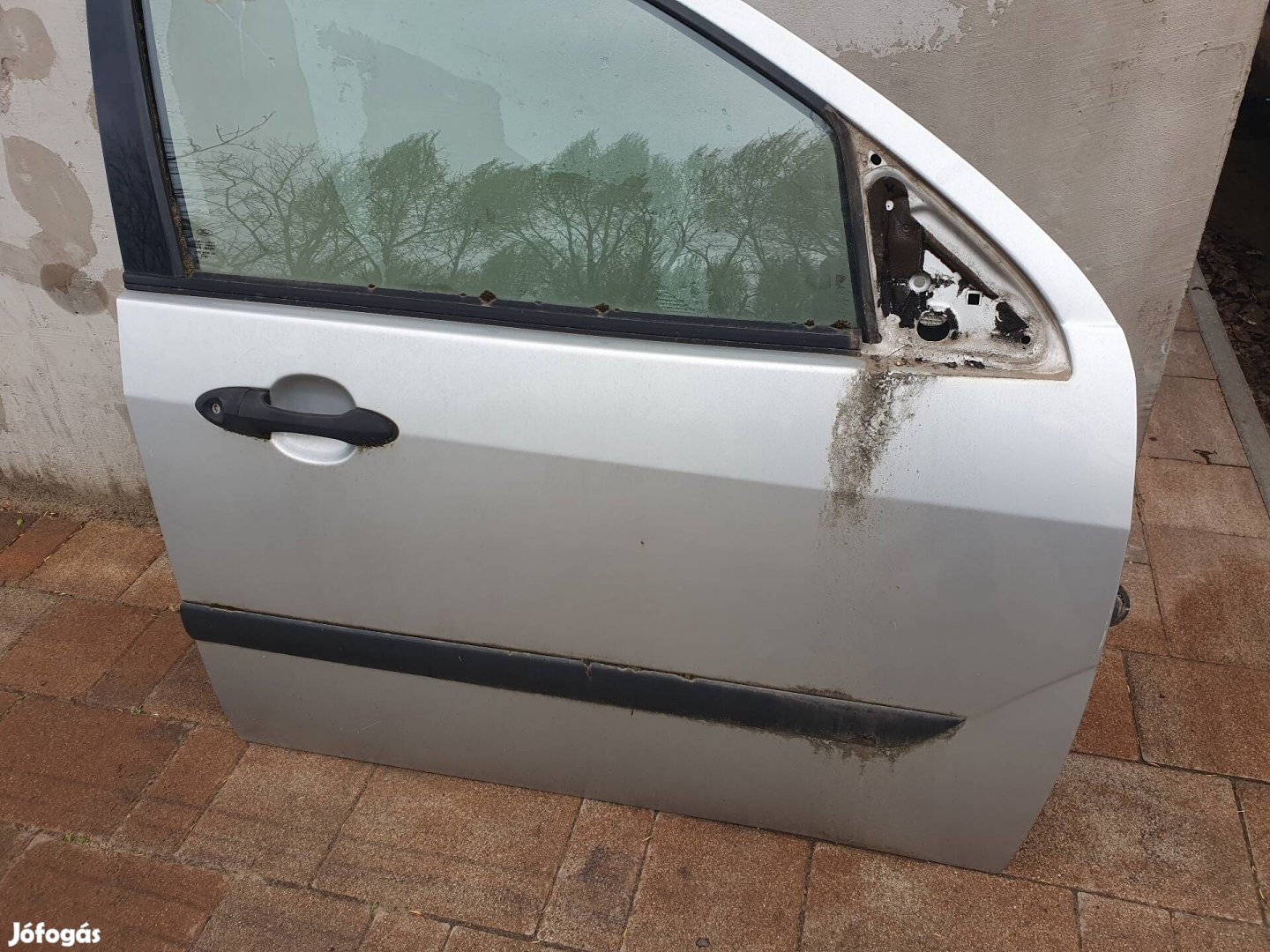 Ford Focus I-es jobb első ajtó.