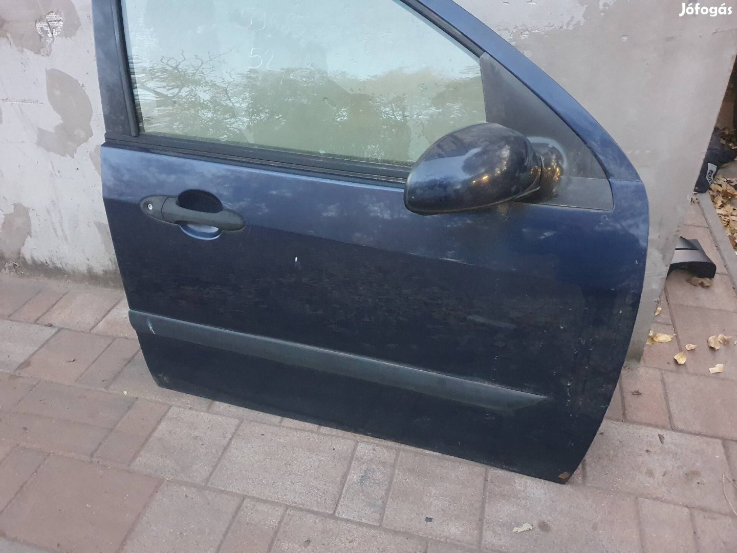 Ford Focus I-es jobb első ajtó.