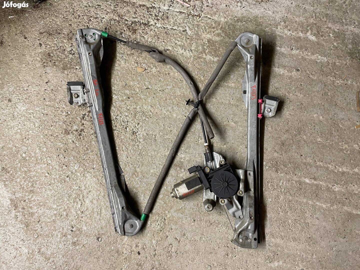 Ford Focus MK1 Bal első Elektromos Ablakemelő Szerkezet motorra