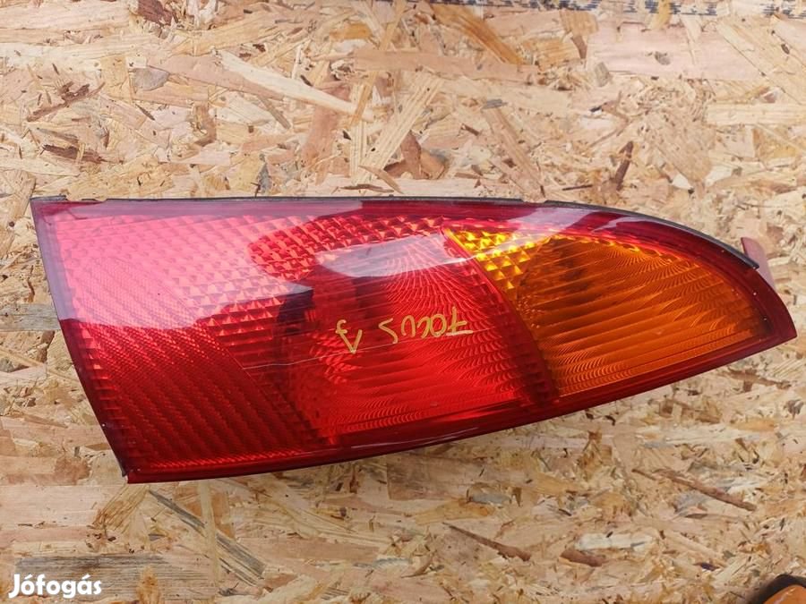 Ford Focus MK1 (1998-2004) Jobb Hátsó Lámpa