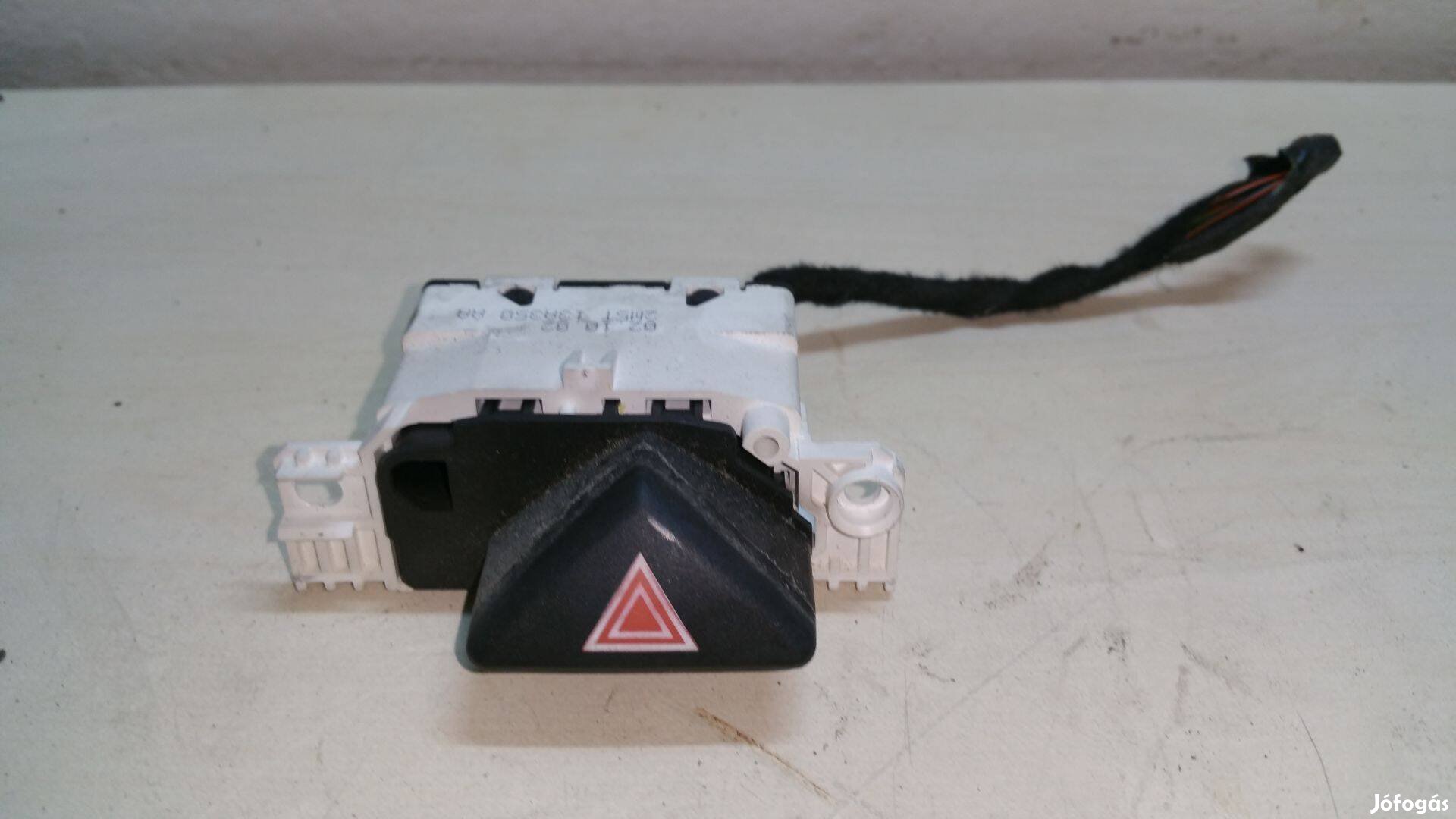 Ford Focus MK1 elakadásjelző kapcsoló