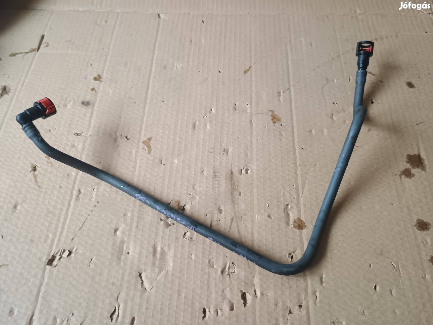 Ford Focus MK1 injektor üzemanyag cső