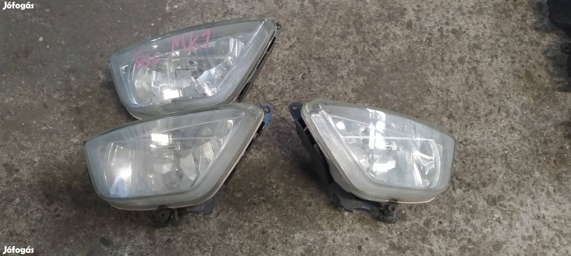 Ford Focus MK1 ködlámpa