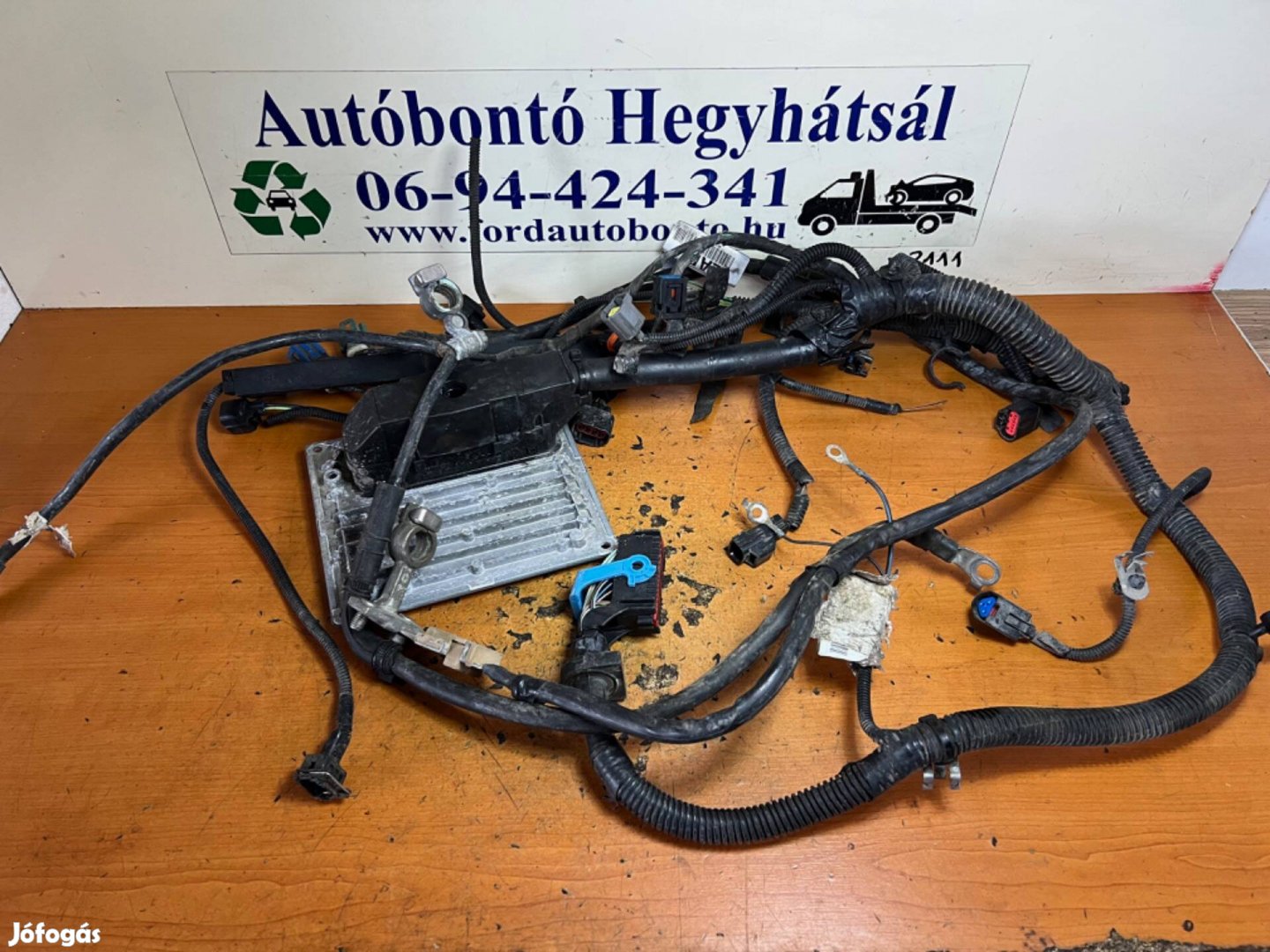 Ford Focus MK2 1.4B ECU motorkábellel