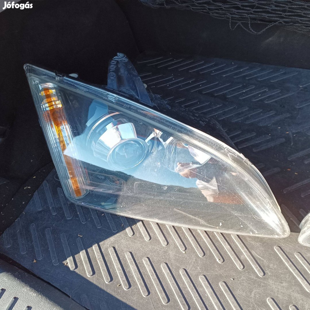 Ford Focus MK2 2005-2006 egy pár Xenon fényszóró