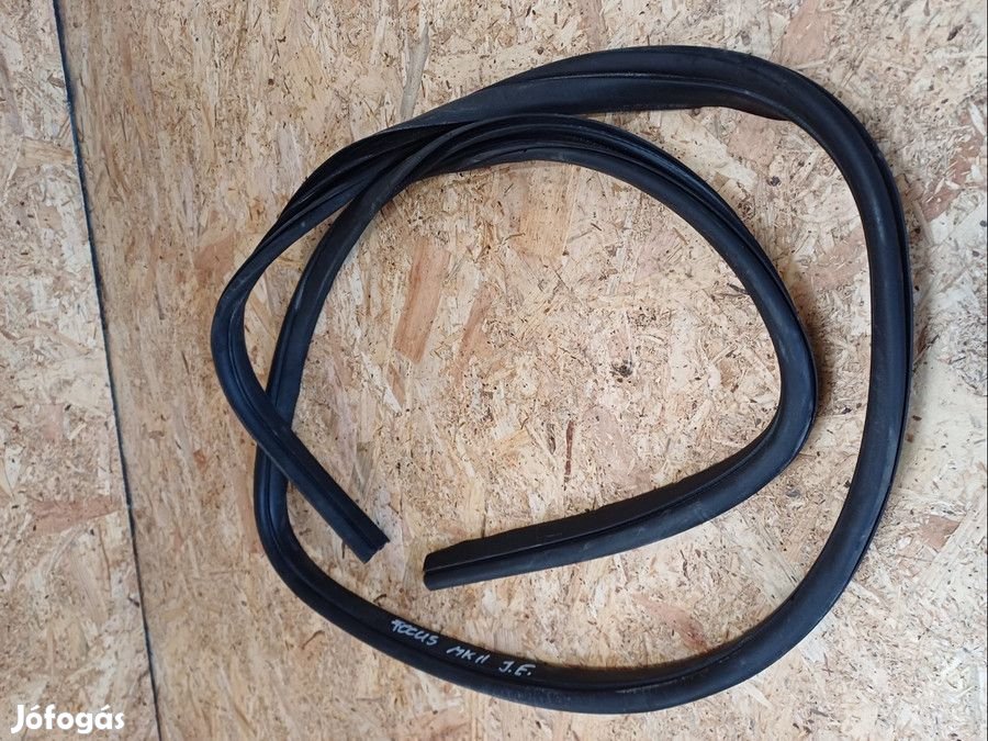 Ford Focus MK2 2004-2010 Jobb Első Ajtó Kéder Gumi