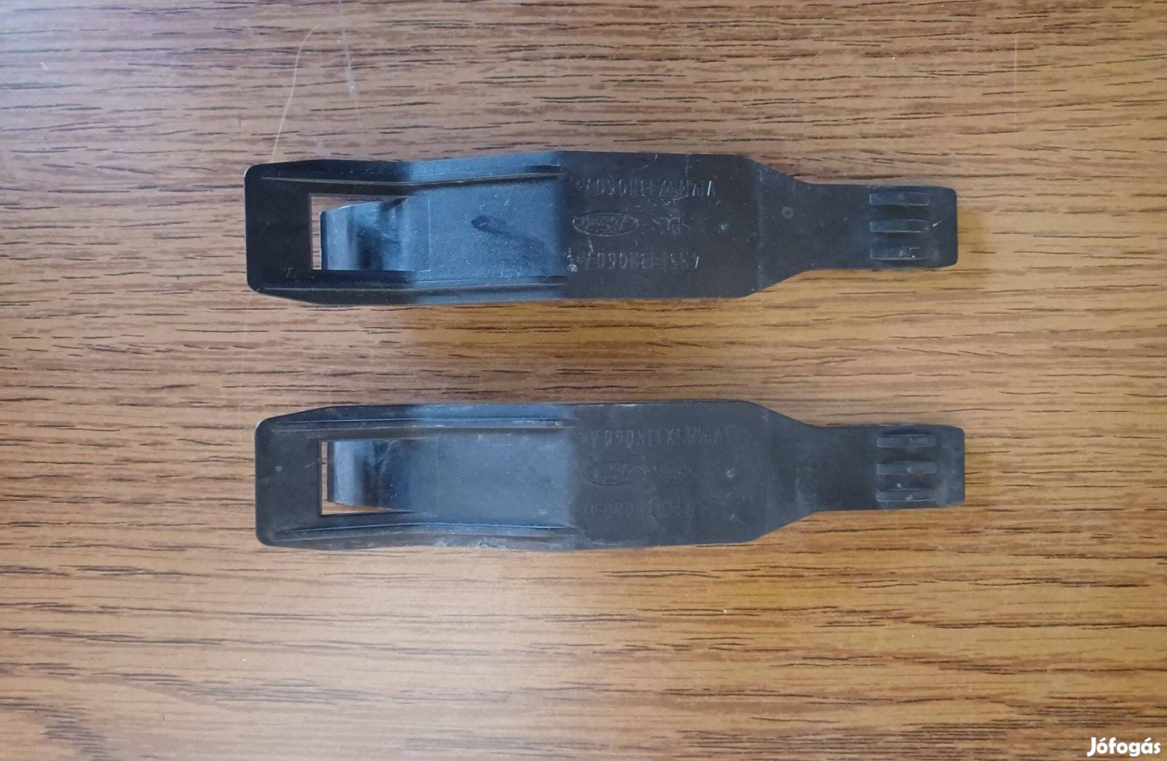 Ford Focus MK2 fényszóró tartó fül javító készlet gyári