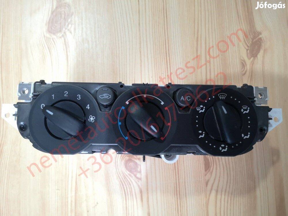 Ford Focus MK2 manuális klíma vezérlő modul 3M5T-19980-BD