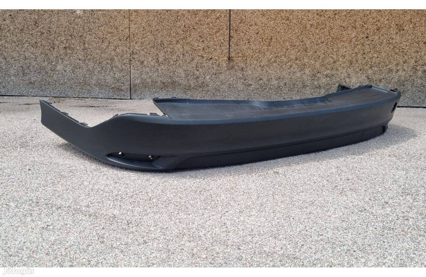 Ford Focus MK3 2011- Kombi hátsó lökhárító