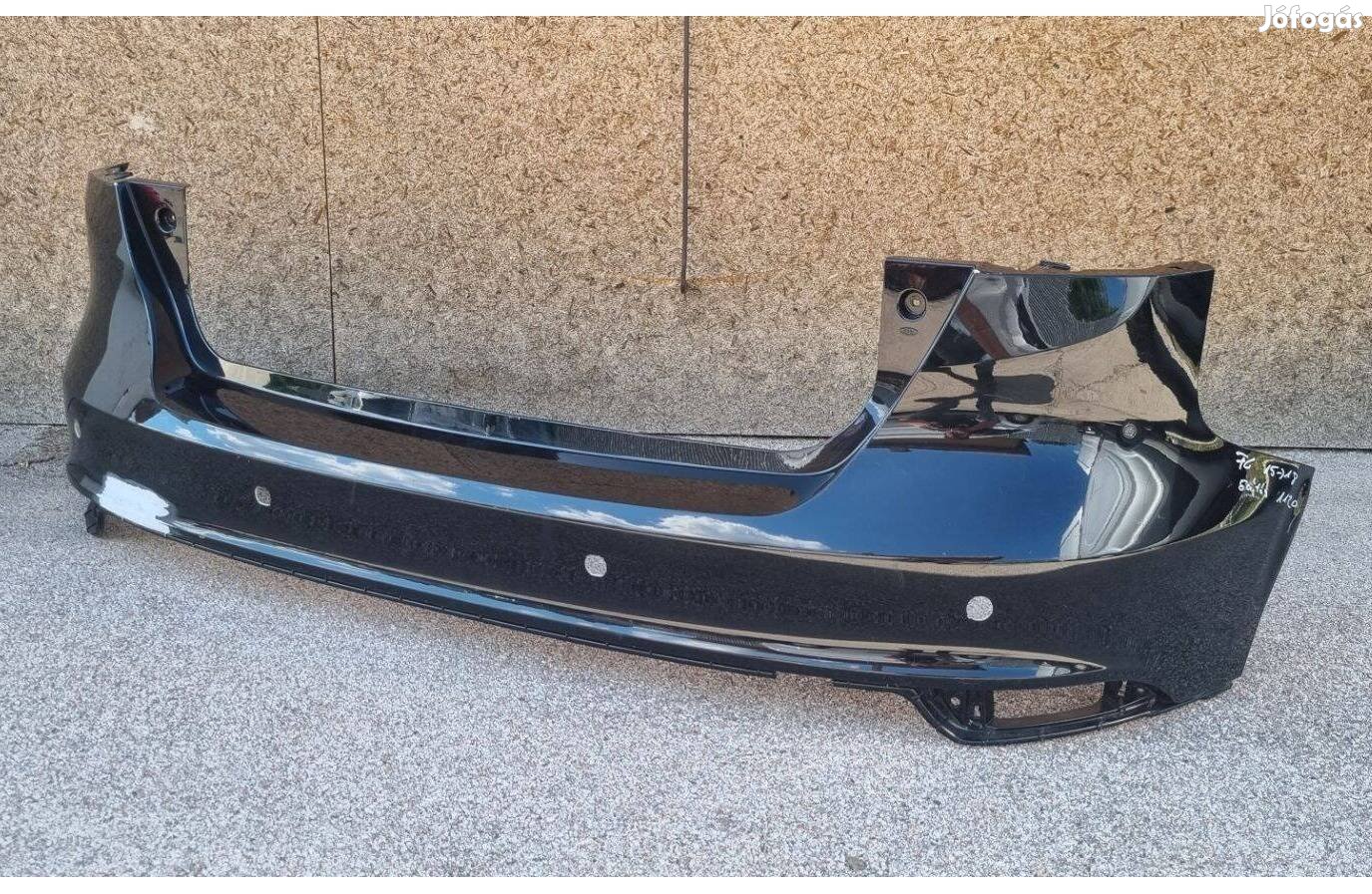 Ford Focus MK3 Facelift 2014- 5ajtós hátsó lökhárító ( 4 radaros )