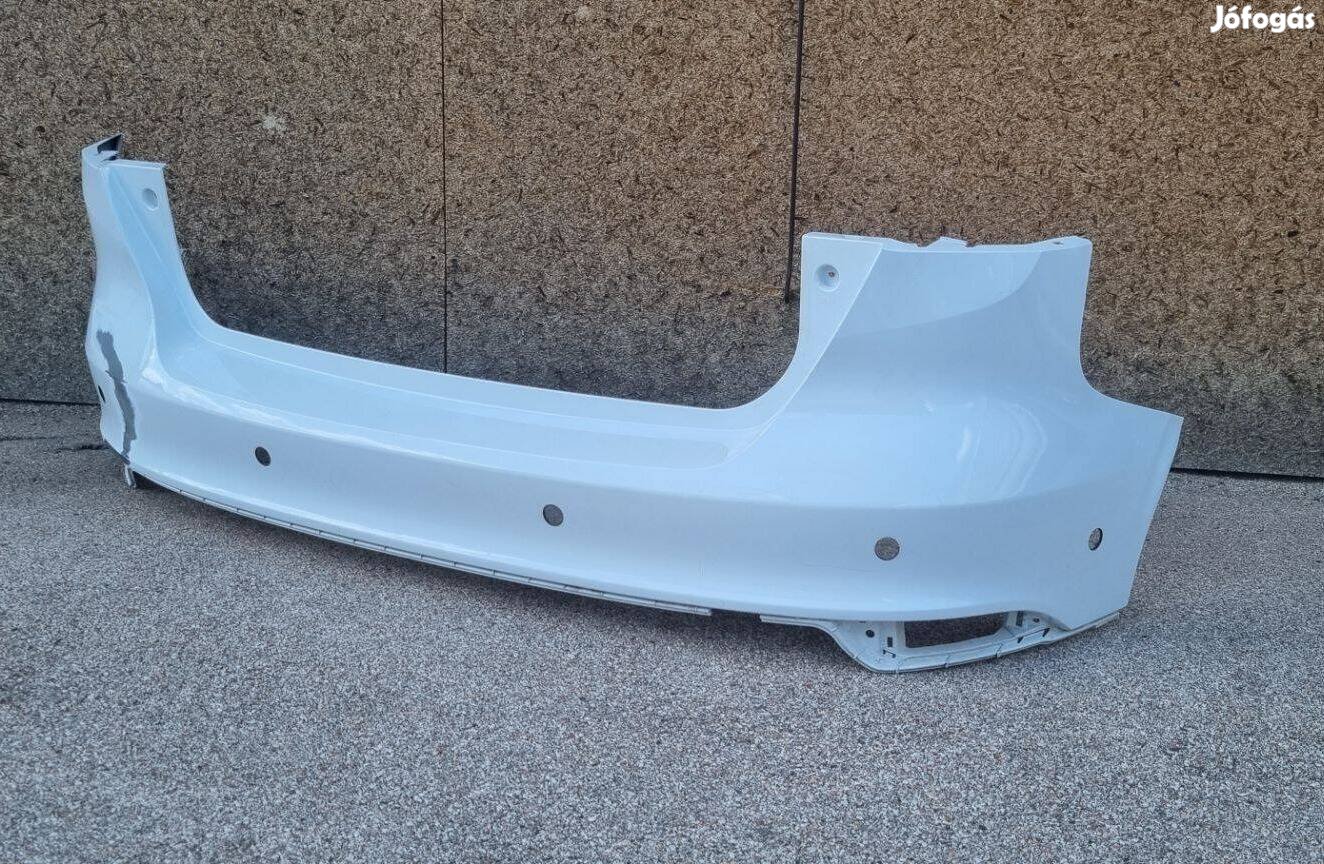 Ford Focus MK3 Facelift 2014- 5ajtós hátsó lökhárító ( 6 radaros )