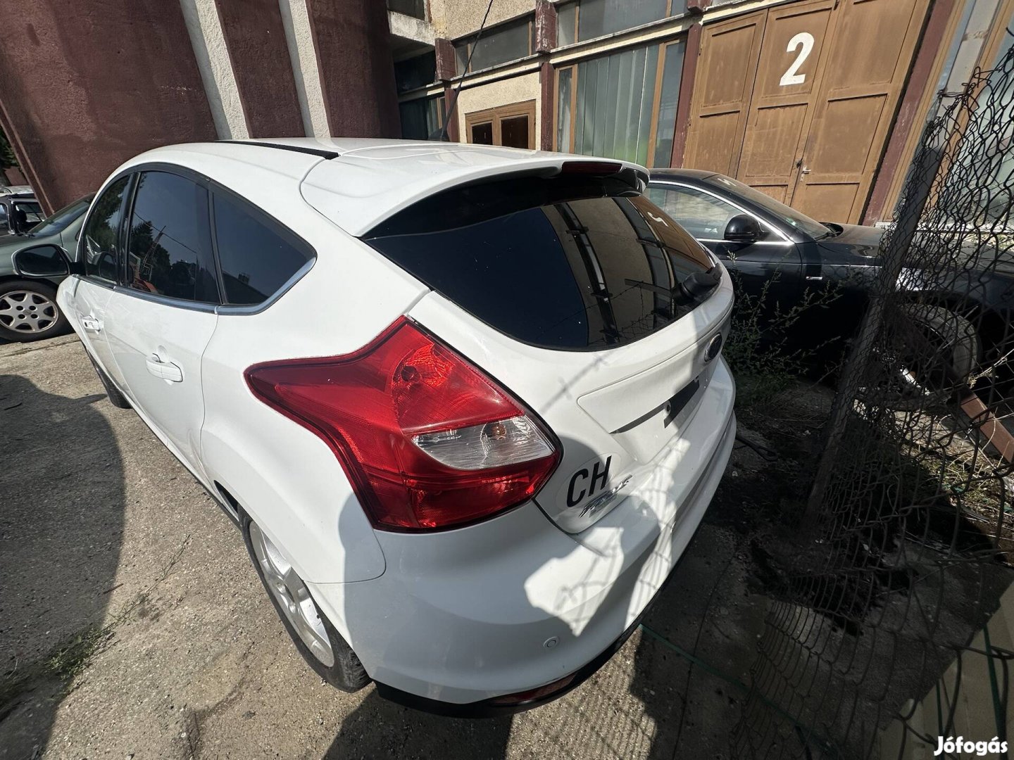 Ford Focus MK3 csomagtérajtó