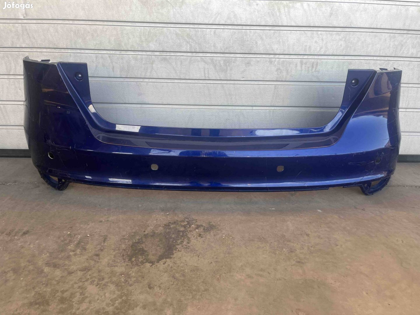 Ford Focus MK3 facelift Hatchback hátsó lökhárító lökő 2014-2019 F1EB