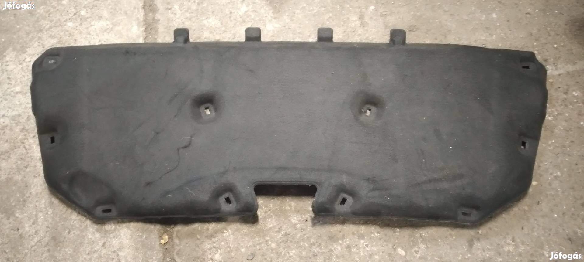 Ford Focus MK3 gép tetőszigetelés 2011 től