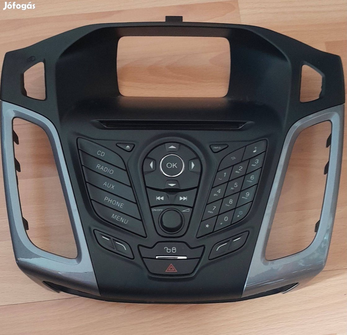 Ford Focus MK3 kijelző maszk