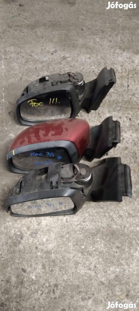 Ford Focus MK3 sérült visszapillantó tükör alkatrésznek