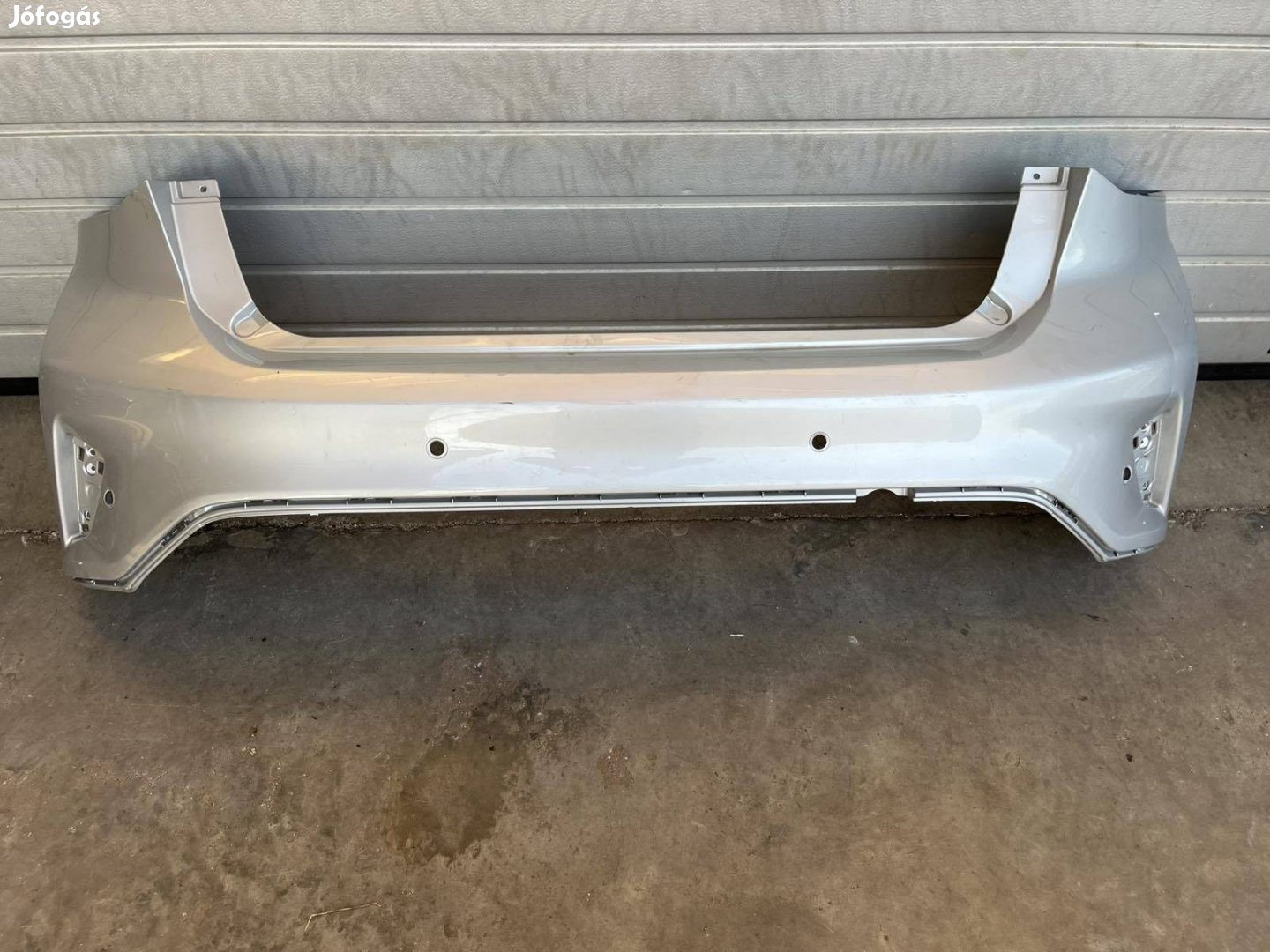 Ford Focus MK4 Hatchback hátsó lökhárító lökő 2018- Jx7B-17906-A