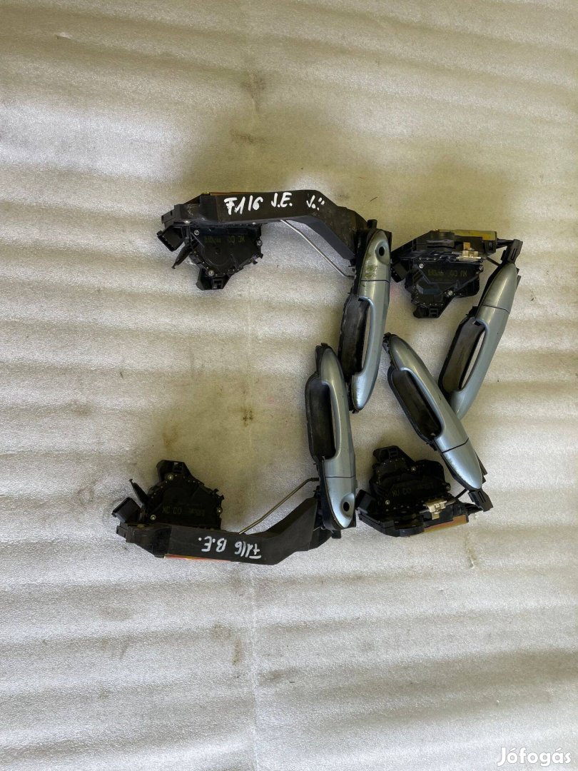 Ford Focus Mk1 Bal első ajtózár központizár motor