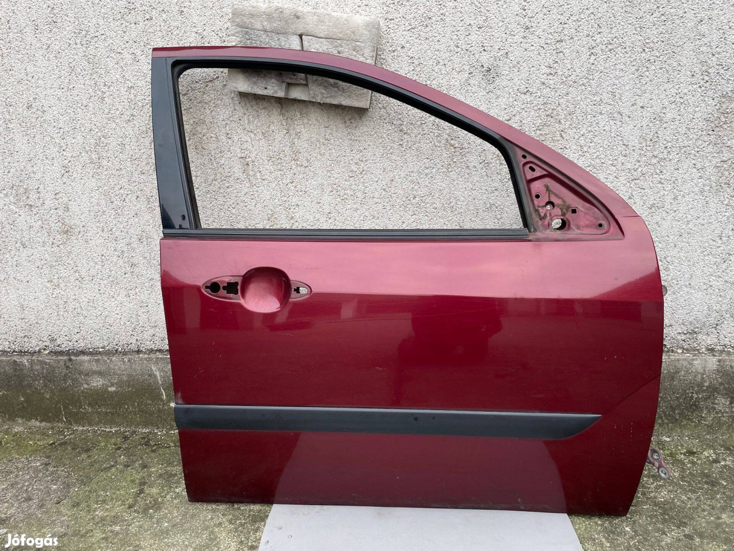 Ford Focus Mk1 Bal első bordó ajtó