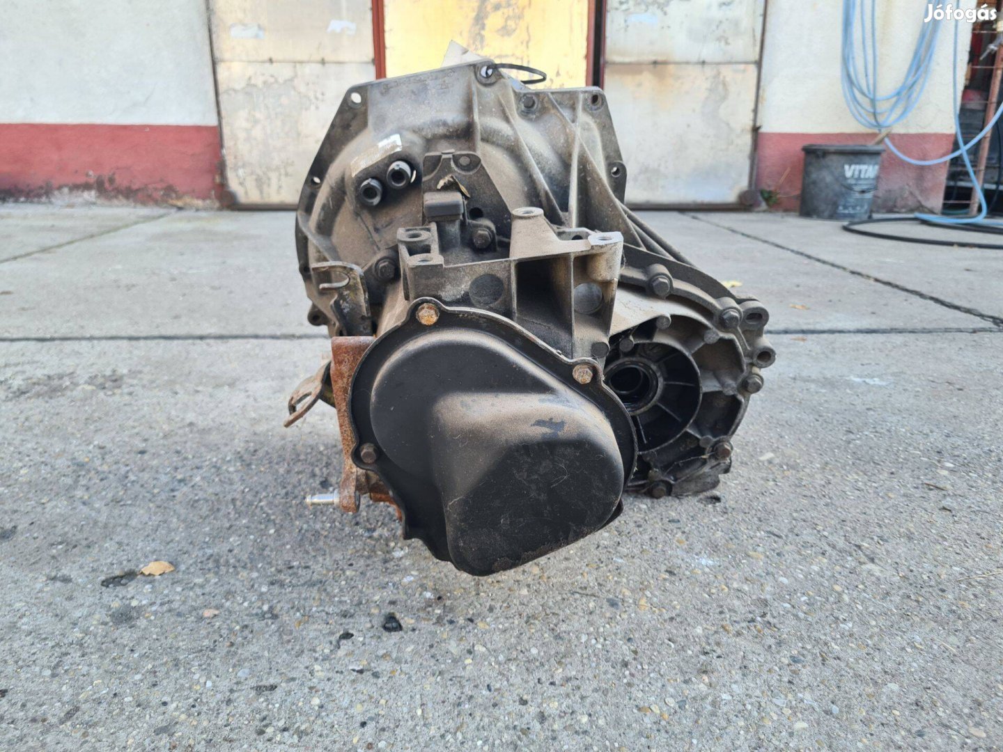 Ford Focus Mk1 benzines 1.8 16V mechanikus váltó
