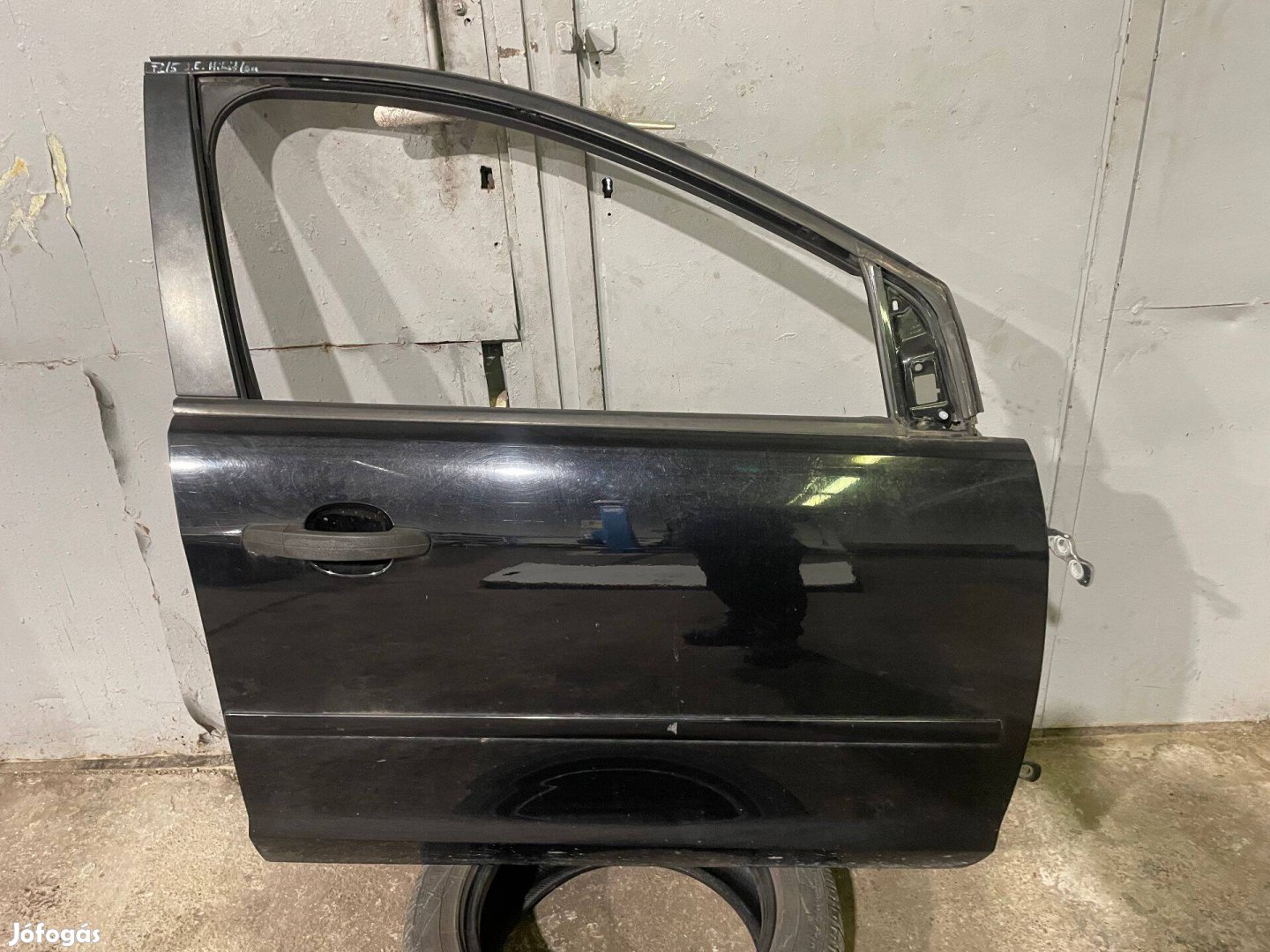 Ford Focus Mk2 Kombi Panter Black Fekete metal hibátlan ajtók eladók